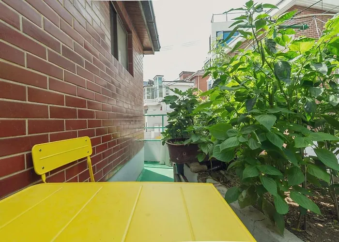 Station 3br Privatepatio Sleeps 6 *